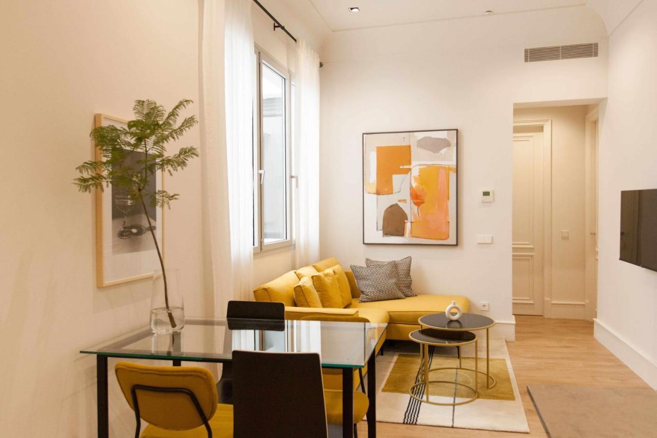 Isg Apartments Cedaceros 12 Севилья Экстерьер фото