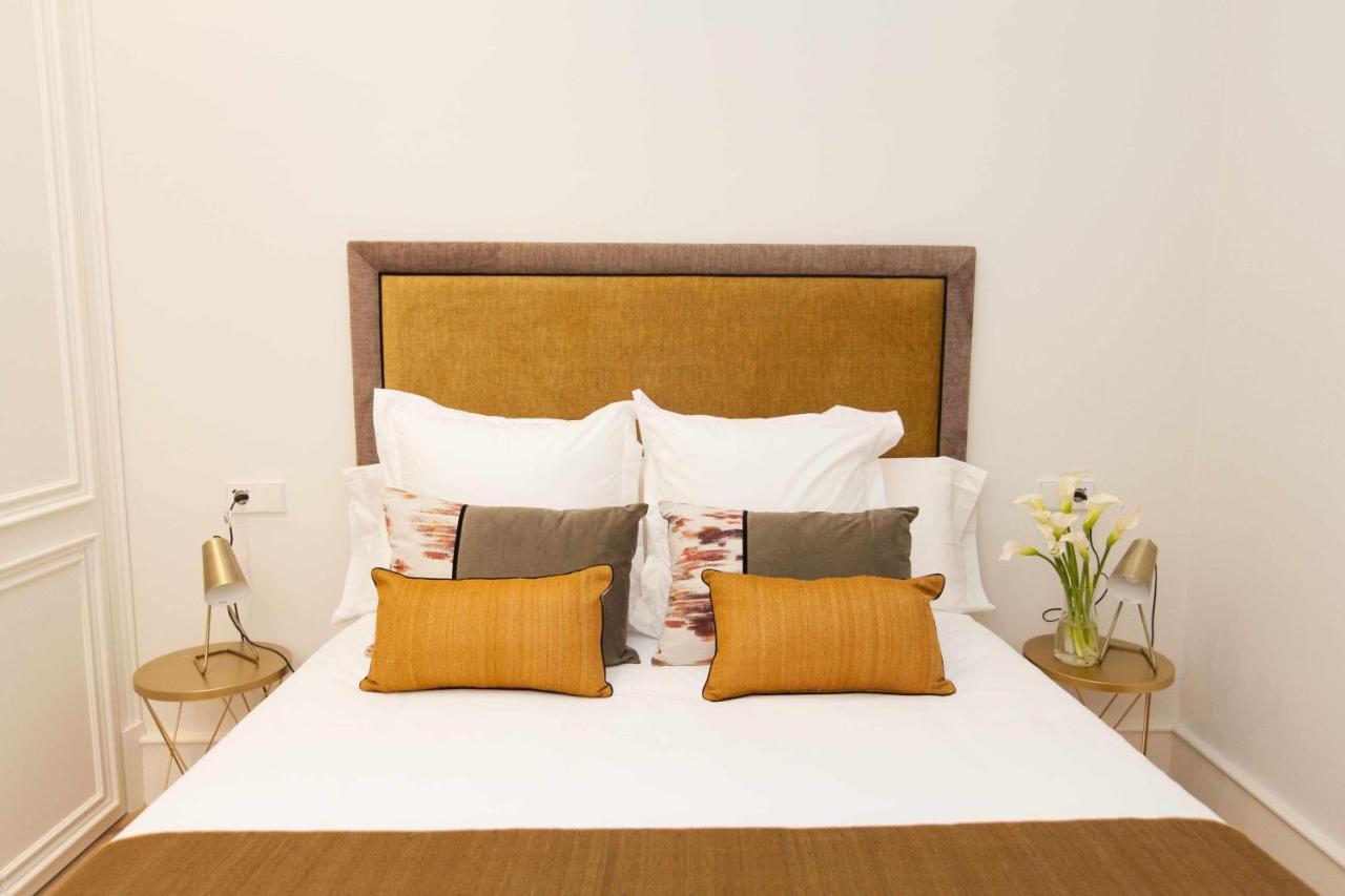 Isg Apartments Cedaceros 12 Севилья Экстерьер фото